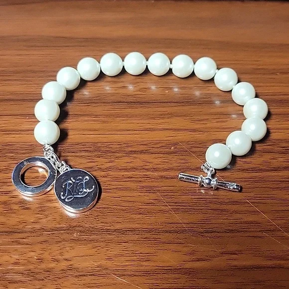 LAUREN RALPH LAUREN FAUX PEARL BRACELET - Picture 4 of 5